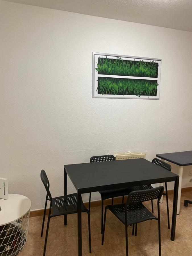 Sol Montera & Parking Tph Bed & Breakfast Madrid Exterior photo