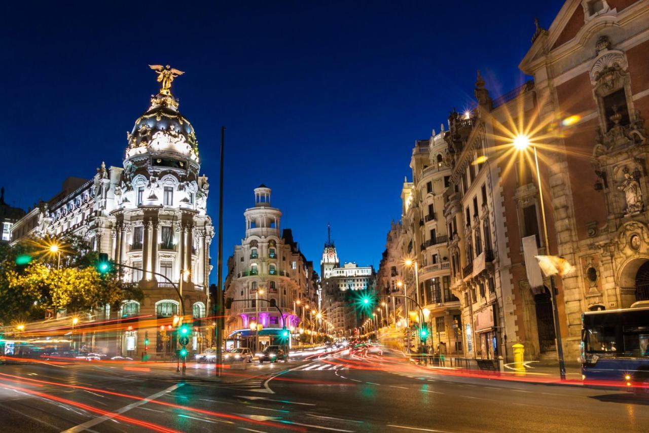 Sol Montera & Parking Tph Bed & Breakfast Madrid Exterior photo