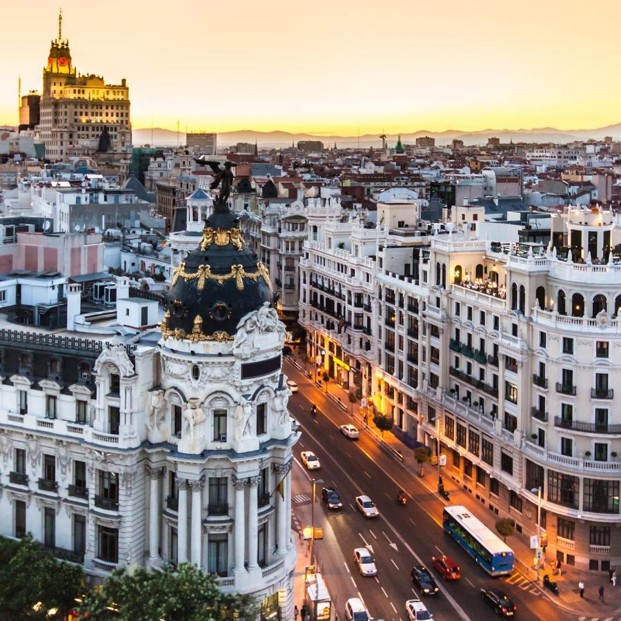 Sol Montera & Parking Tph Bed & Breakfast Madrid Exterior photo